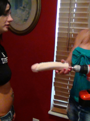 Debrah Ann y Charisma Cappelli