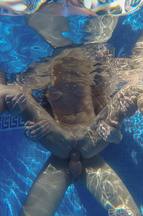 Martina Gold enculada en una piscina Joel, foto 6