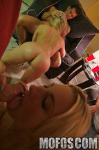 Mia Malkova, Jodi Taylor y Hailey Holiday en una orgía amateur, foto 8